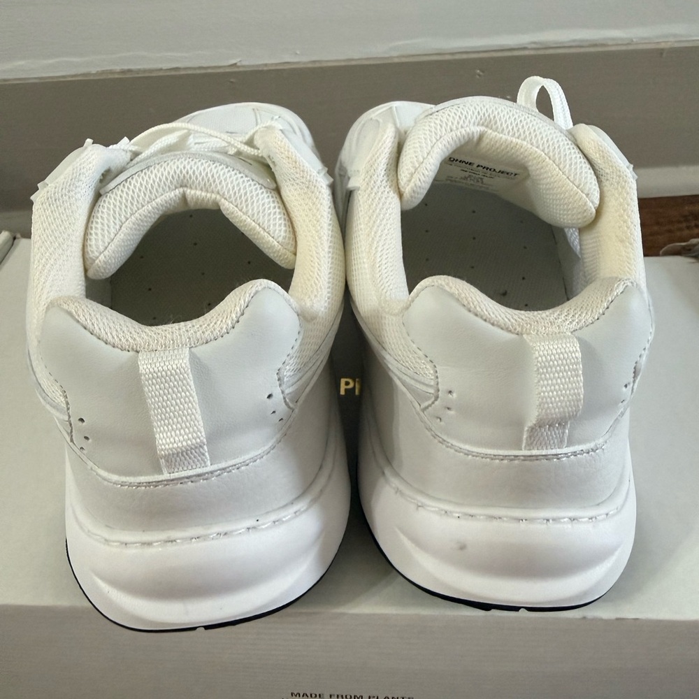 White Women’s Shoes - Picture 7 of 8